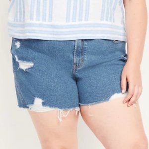 Old Navy Women's Mid-Rise Boyfriend Distressed Cutoff Jean Shorts NWT Size 20